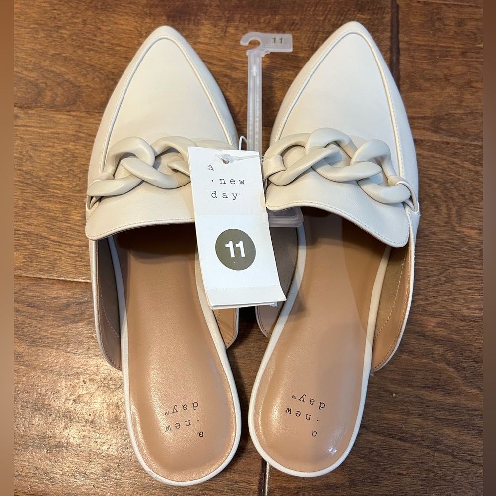 NWT mules